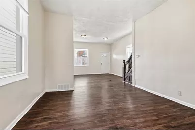 80 McKinnie Ave, McKees Rocks, PA 15136 - Photo 9