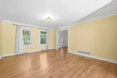 2689 Timberglen Drive, Pittsburgh, PA 15090 - Photo 9