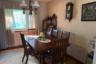 488 Toledo Dr, Lower Burrell, PA 15068 - Photo 9
