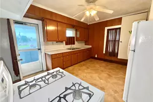 101 Poplar St, Masontown, PA 15461 - Photo 5