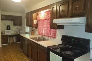 136 High St, Oil City, PA 16301 - Photo 3