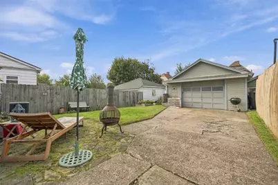 1918 Irwin St, Aliquippa, PA 15001 - Photo 27