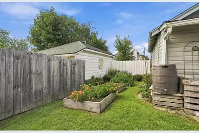 1918 Irwin St, Aliquippa, PA 15001 - Photo 29