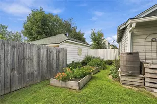 1918 Irwin St, Aliquippa, PA 15001 - Photo 29