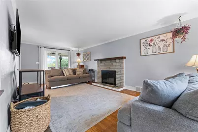 1435 Critchfield Dr, Bridgeville, PA 15017 - Photo 5