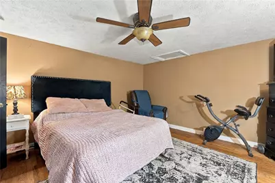 140 McDermott Rd, Trafford, PA 15085 - Photo 25