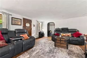 140 McDermott Rd, Trafford, PA 15085 - Photo 9