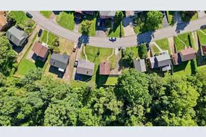 126 Windsor Dr, Pittsburgh, PA 15235 - Photo 45