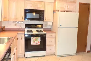 132 Orchard Dr, Peters Township, PA 15317 - Photo 9