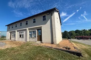 973 New Castle Rd, Franklin Township, PA 16001 - Photo 1