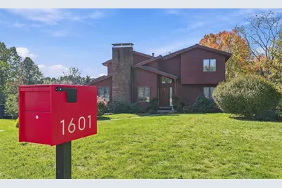 1601 Mountainview Dr, Richland, PA 15044 - Photo 3
