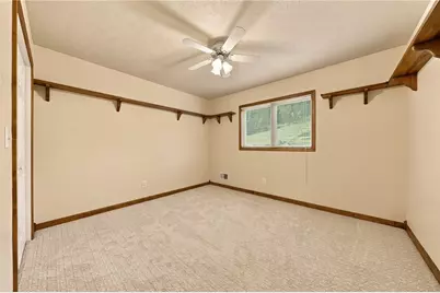 327 Sugar Run Rd, Franklin Township, PA 15370 - Photo 25