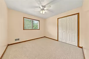 327 Sugar Run Rd, Franklin Township, PA 15370 - Photo 25