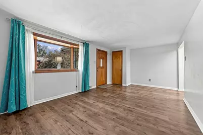 16 S Rolling Hills Ave, Hempfield Township, PA 15642 - Photo 7