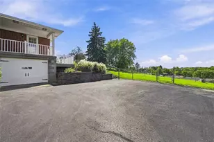 16 S Rolling Hills Ave, Hempfield Township, PA 15642 - Photo 39