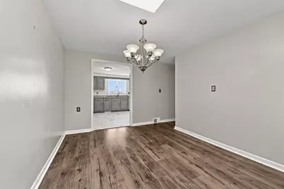 16 S Rolling Hills Ave, Hempfield Township, PA 15642 - Photo 11