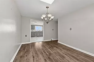 16 S Rolling Hills Ave, Hempfield Township, PA 15642 - Photo 11