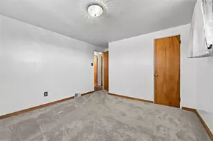 16 S Rolling Hills Ave, Hempfield Township, PA 15642 - Photo 27