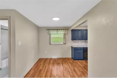 303 Pine Dr, New Stanton, PA 15672 - Photo 7