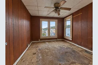 110 Cleveland St, Butler, PA 16001 - Photo 11