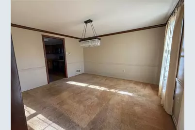 210 Courtney Pl, Pittsburgh, PA 15090 - Photo 7