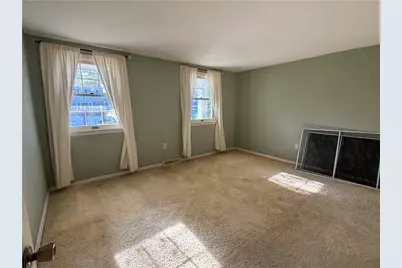 210 Courtney Pl, Pittsburgh, PA 15090 - Photo 19