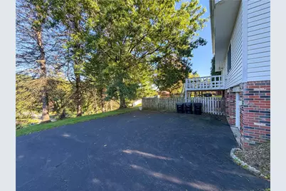 210 Courtney Pl, Pittsburgh, PA 15090 - Photo 27