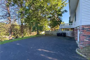 210 Courtney Pl, Pittsburgh, PA 15090 - Photo 27