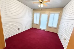 1043 Timberwood Dr, Chippewa Township, PA 15010 - Photo 7