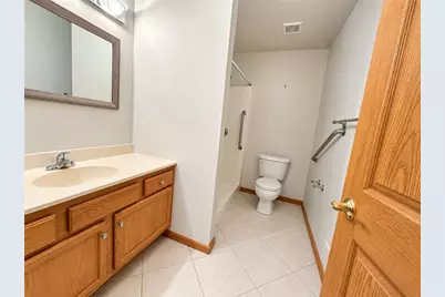 1043 Timberwood Dr, Chippewa Township, PA 15010 - Photo 11
