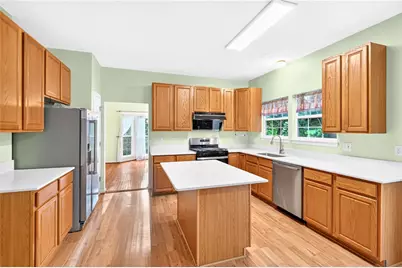 1619 Norman Dr, Pittsburgh, PA 15143 - Photo 15