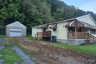 208 5th Ave, Ford City Boro, PA 16226 - Photo 3