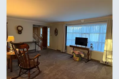 3330 Shady Drive, Murrysville, PA 15668 - Photo 5
