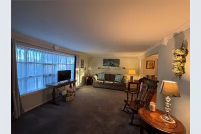 3330 Shady Drive, Murrysville, PA 15668 - Photo 7