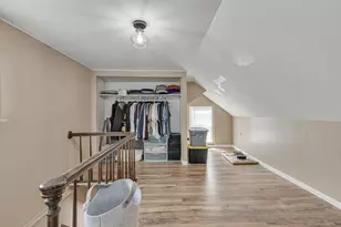 330 Greenlee St, Vanport, PA 15009 - Photo 13