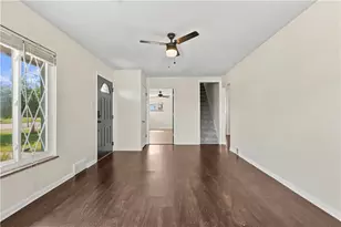 130 Sawyer Dr, Hopewell Township, PA 15001 - Photo 5