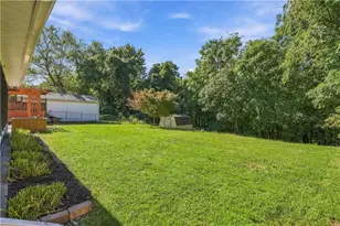 130 Sawyer Dr, Hopewell Township, PA 15001 - Photo 31