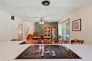 1935 Rettig Dr, Hermitage, PA 16148 - Photo 11