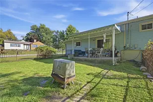 1935 Rettig Dr, Hermitage, PA 16148 - Photo 23