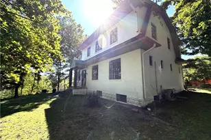 8201 Perry Hwy, Pittsburgh, PA 15237 - Photo 3