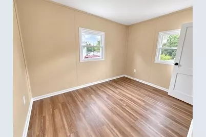 5017 Sherwood Rd, Bethel Park, PA 15102 - Photo 15