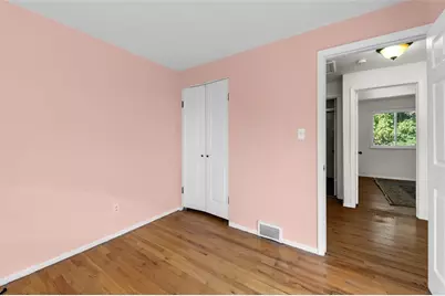 1565 Loretta Dr, Pittsburgh, PA 15235 - Photo 19