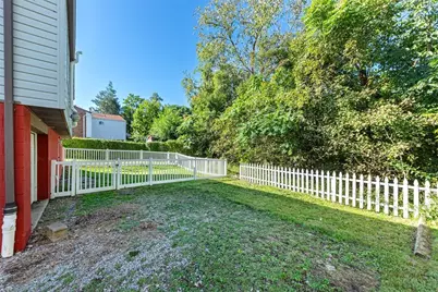 1565 Loretta Dr, Pittsburgh, PA 15235 - Photo 23