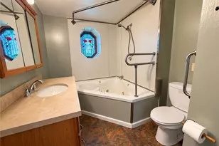 713 Allen Ave, Donora, PA 15033 - Photo 9