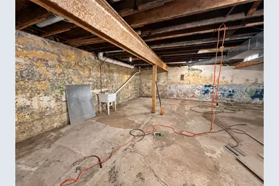 713 Allen Ave, Donora, PA 15033 - Photo 31