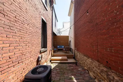 46 Cowan St, Pittsburgh, PA 15211 - Photo 21