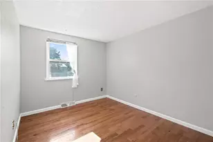 598 Joan St, Cranberry Township, PA 16066 - Photo 19