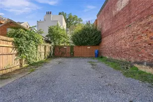 1803 S Sidney, Pittsburgh, PA 15203 - Photo 41