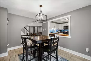 303 Sonnybrook Ct, Bethel Park, PA 15102 - Photo 9