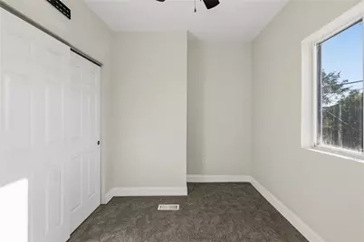 121 Lippert St, Pittsburgh, PA 15209 - Photo 27